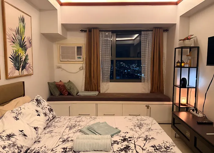 Aparthotel Skyline Luxe - Affordable Staycation