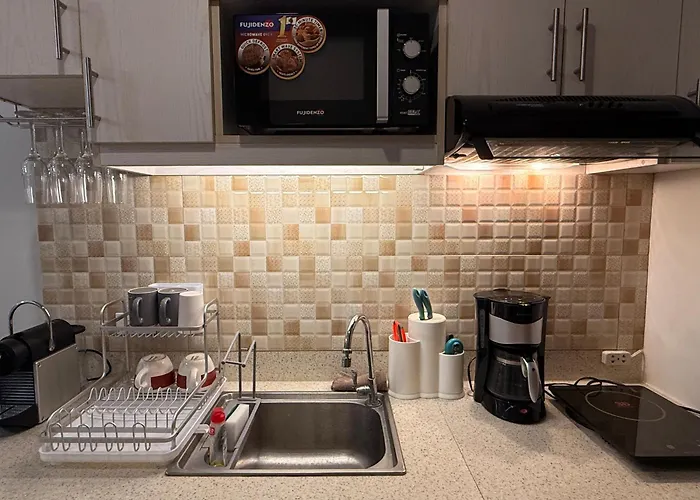 Aparthotel Skyline Luxe - Affordable Staycation 3*