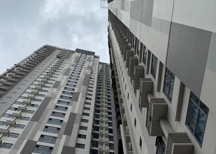 Skyline Luxe - Affordable Staycation Aparthotel Cebu